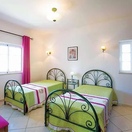 Casa Dos Eucaliptos * البوفيرا